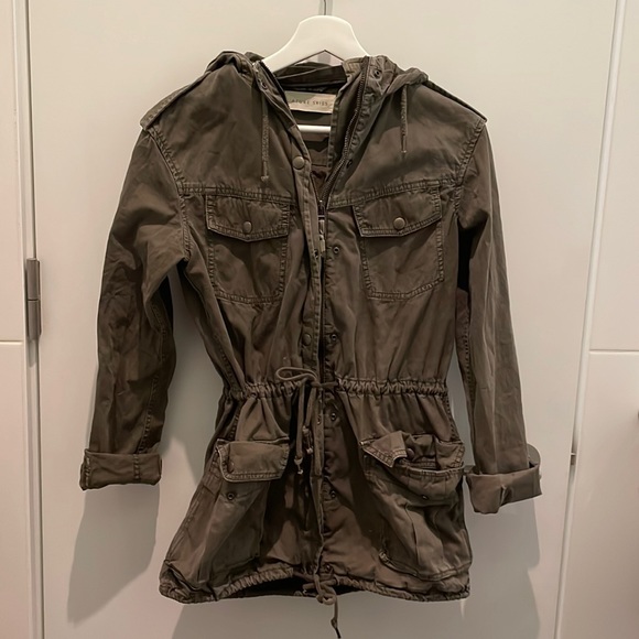 Aritzia - Azure Skies “Trooper Jacket”, Army Green Utility Jacket - Picture 4 of 6